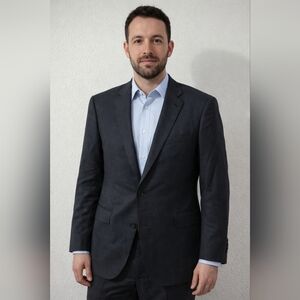 Men's Classic Black Suit Jacket. NWOT Size 42R